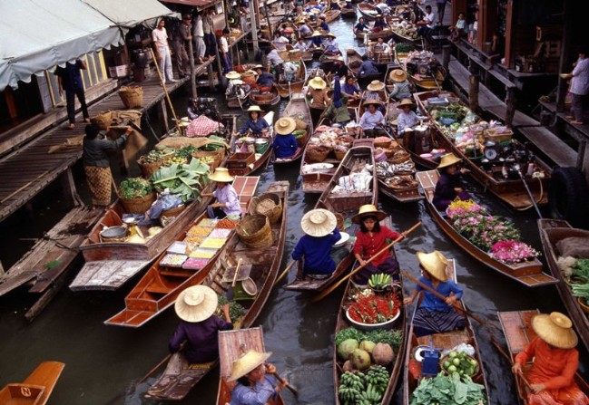 Mercado flotante en Bangkok
