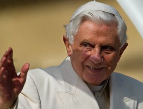 Mons. Barron propone que Benedicto XVI sea declarado Doctor de la Iglesia